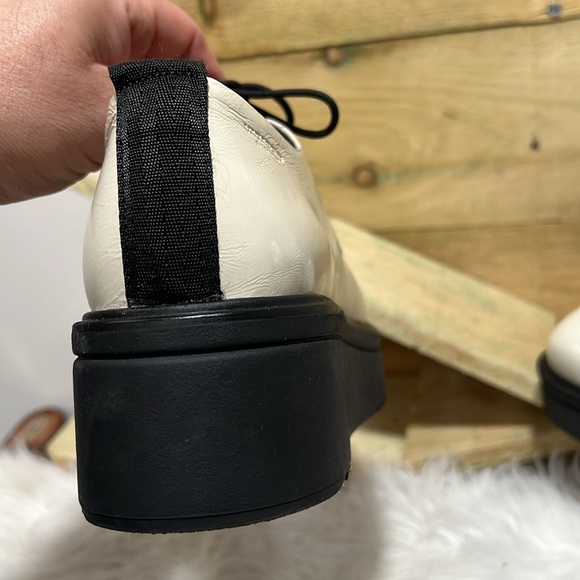 Vagabond Tara Platform Derby Off White &Black Size size 10 US - Picture 6 of 10